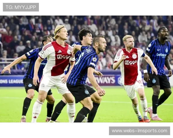 阿贾克斯1-2惜败奥林匹亚科斯：主场战术执行偏差